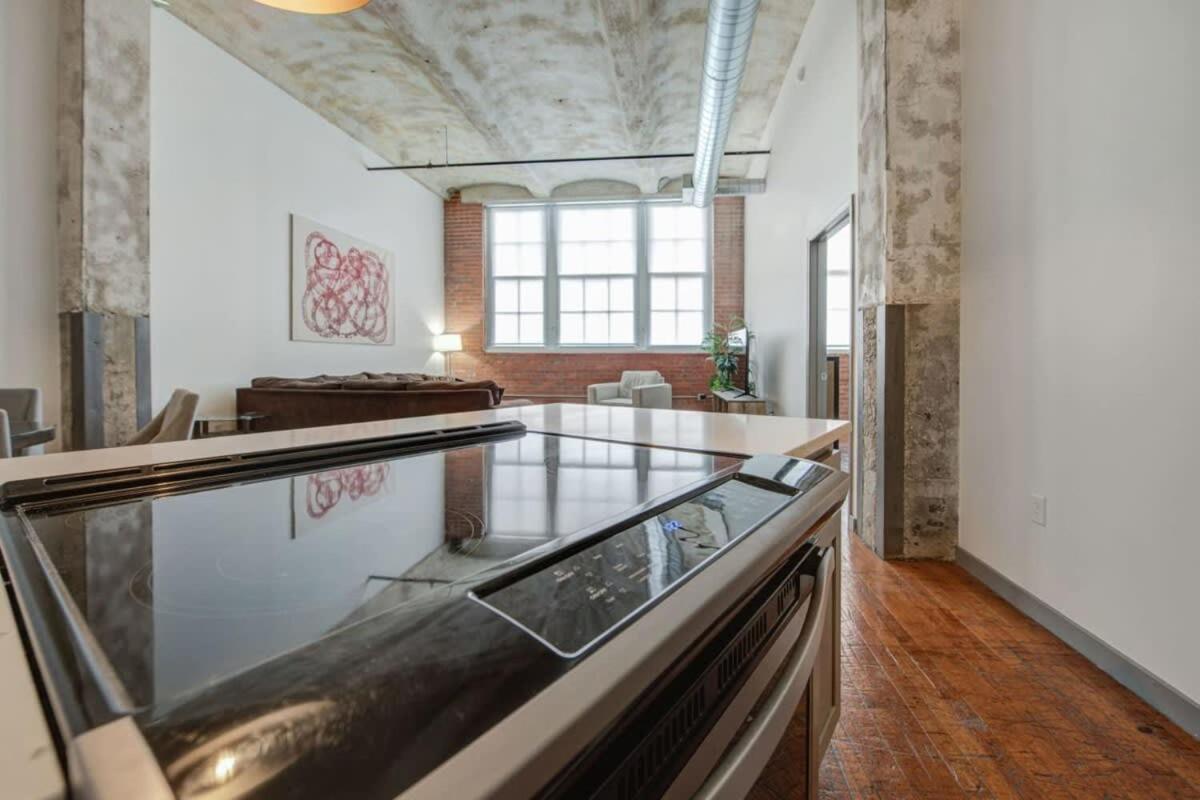 2Br 2Ba Spacious Historic Loft With Gym By Envitae Kansas City Zewnętrze zdjęcie